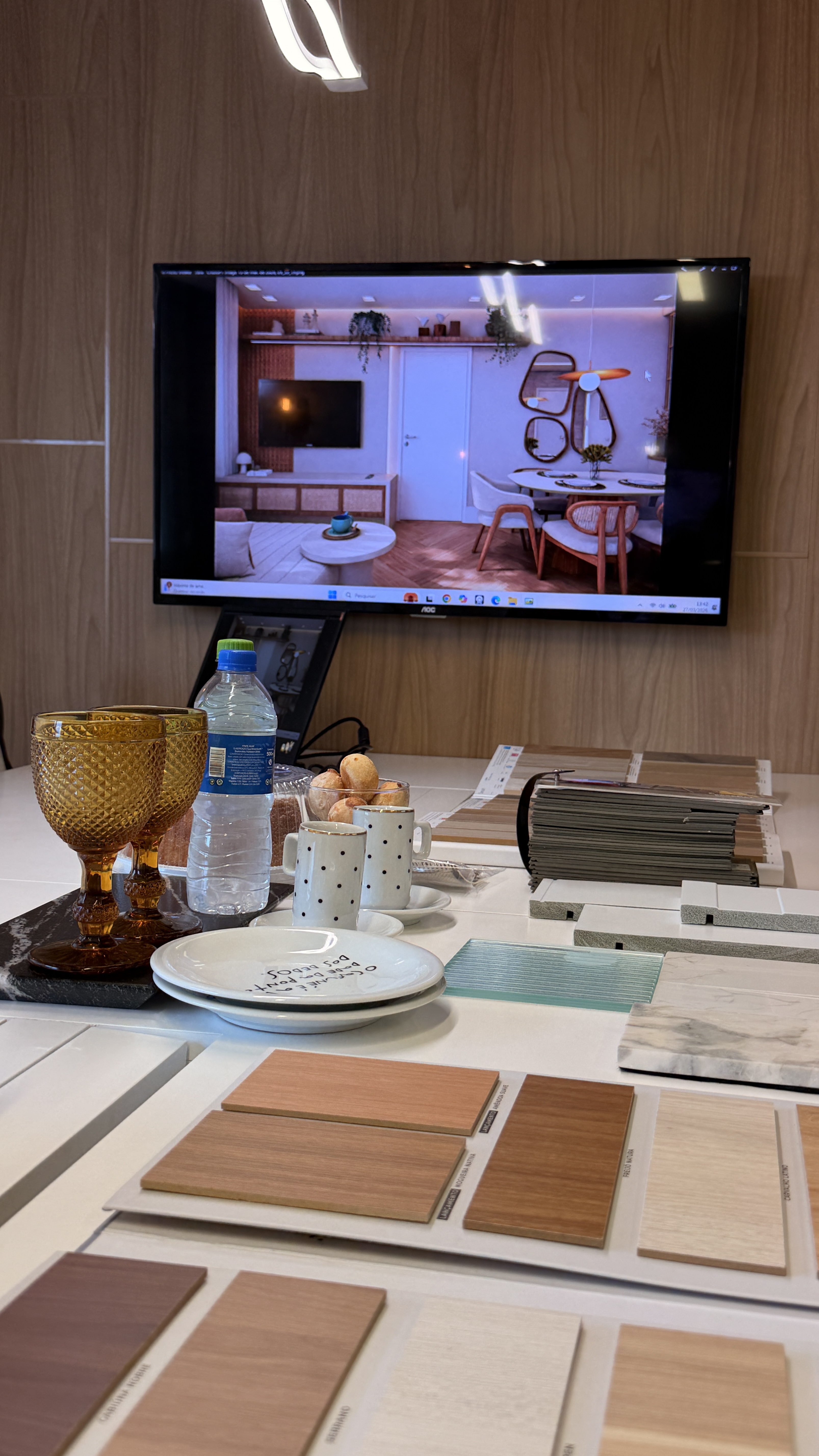 Apresentação de projeto Por aqui! 
Projeto mais administração total até a entrega para os clientes !